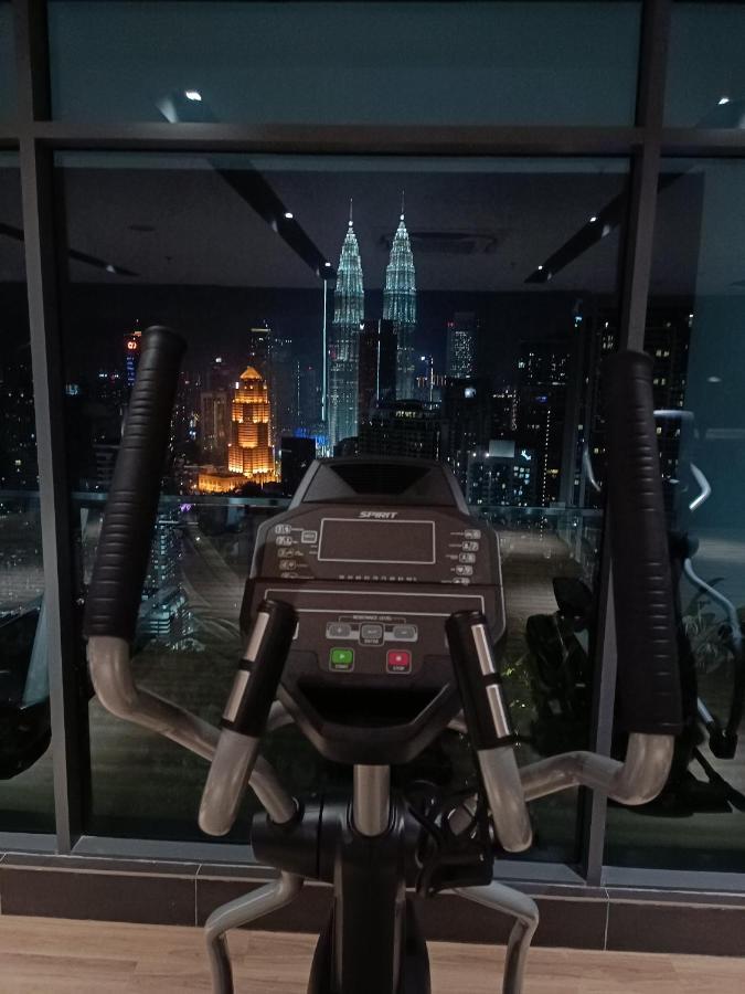 Cl 29A Insta Klcc View & Infinity Pool Apartman Kuala Lumpur Kültér fotó