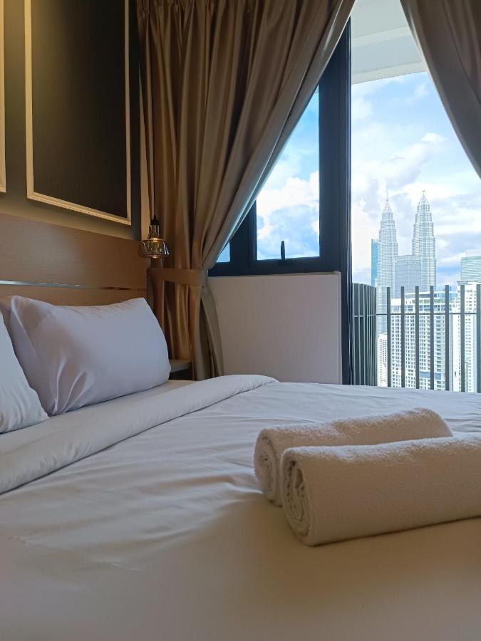 Cl 29A Insta Klcc View & Infinity Pool Apartman Kuala Lumpur Kültér fotó